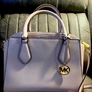 Blush Pink Michael Kors Medium handbag, 12.5inx9.5inx4in